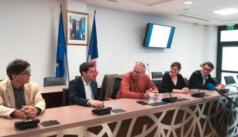 Rencontre de Stéphane Dujarric avec des élèves du lycée Bertran de Born